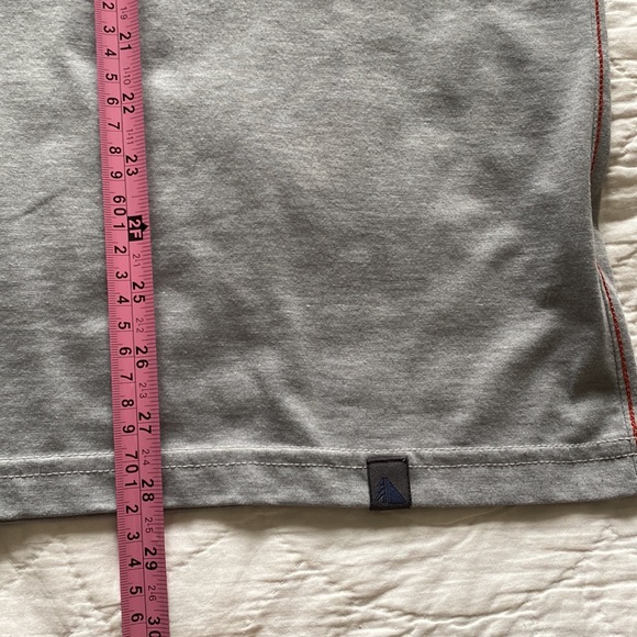 LL Bean Graphic Tee - Picture 6 of 12